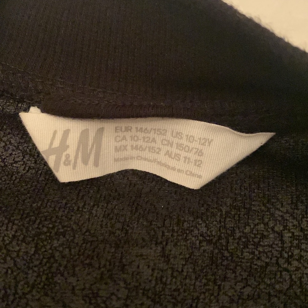 Black Jacket - Picture 5 of 6